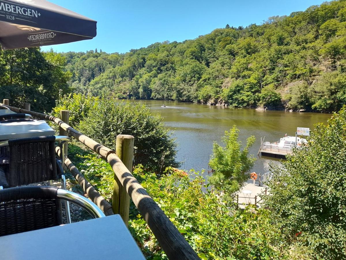 Maison En Ville Avec Terrasse Ensoleillee Et Wi-Fi Magnac-Laval Bagian luar foto